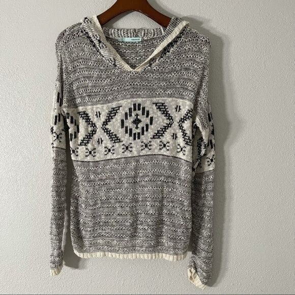 Maurices Knit Hoodie Black & White Lightweight Hoodie Tribal Print Size S - Picture 4 of 8